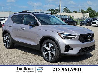 New 2026 Volvo XC40 B5 Plus w/ Protection Package Premier
