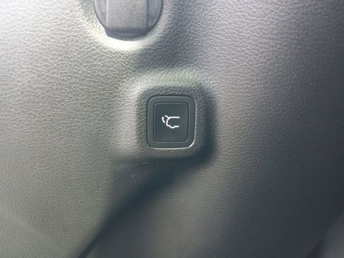 Used 2026 Jeep Compass Limited AWD/4WD image 17