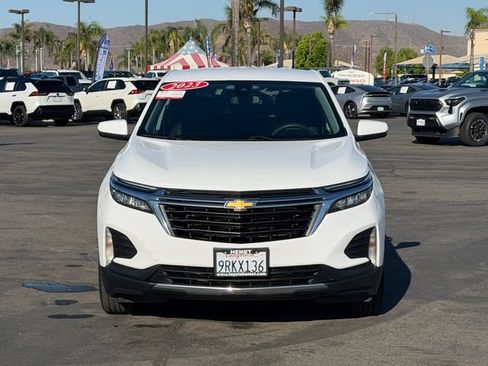 Used 2023 Chevrolet Equinox LT FWD image 2