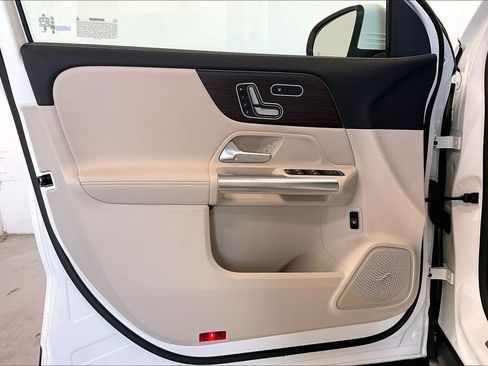 New 2026 Mercedes-Benz GLA 250 image 10