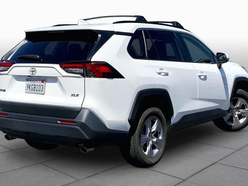 Used 2024 Toyota RAV4 XLE w/ Convenience Package FWD image 12