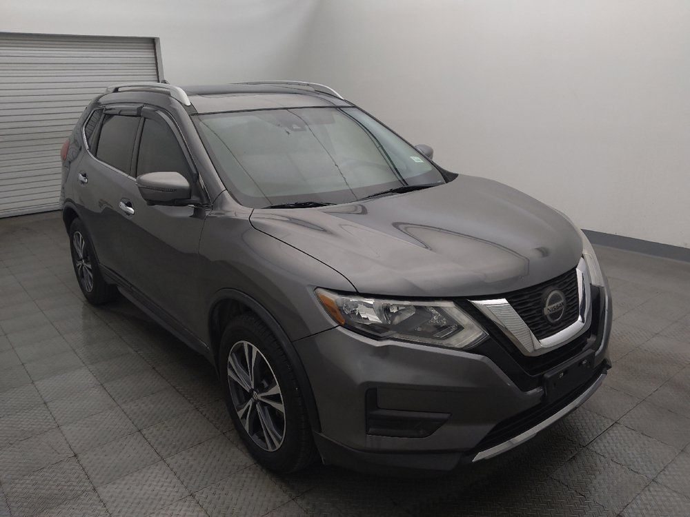 Used 2019 Nissan Rogue SV w/ Sun & Sound Touring Package FWD image 13