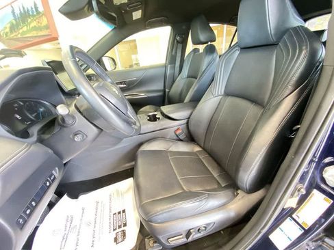 Used 2021 Toyota Venza XLE w/ Softex Package AWD/4WD image 14