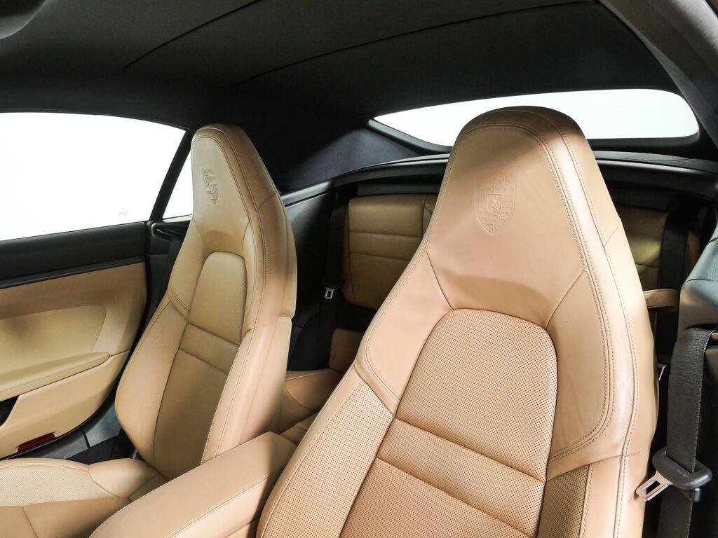 Certified 2020 Porsche 911 Carrera S RWD image 5