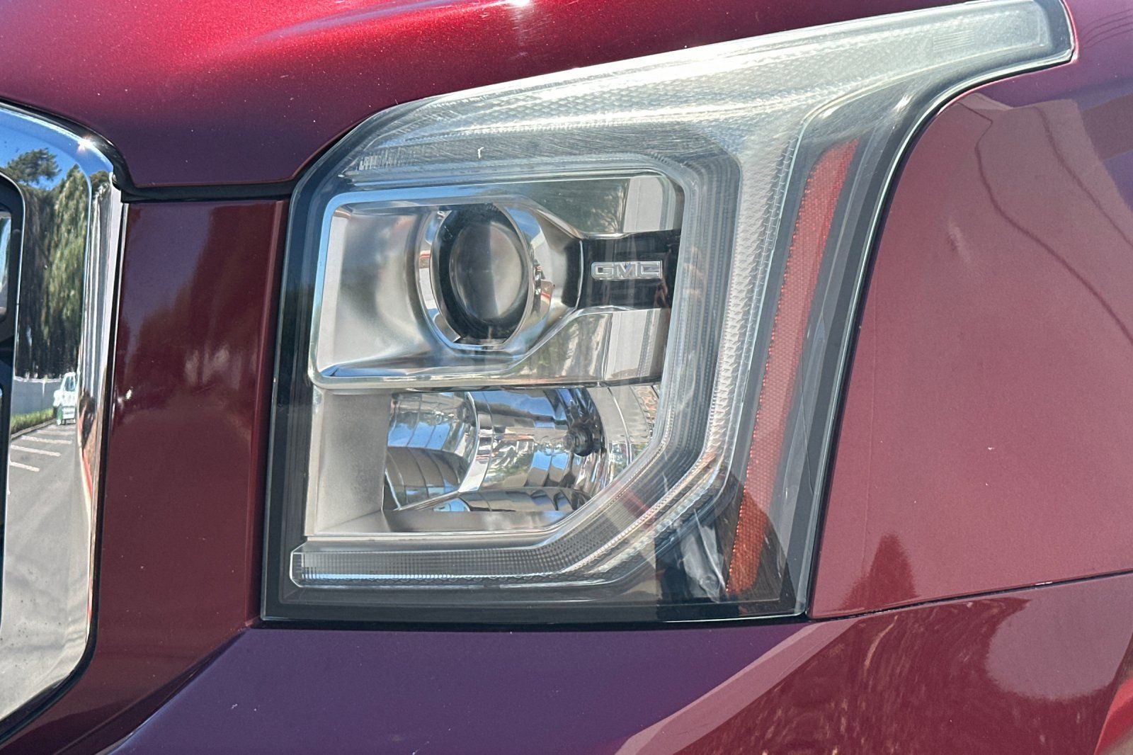 Used 2018 GMC Yukon XL SLE w/ SLE Value Package AWD/4WD image 53