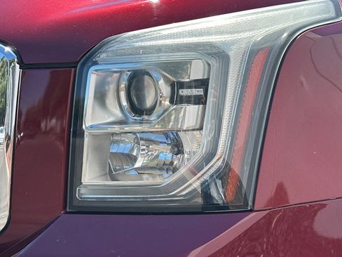 Used 2018 GMC Yukon XL SLE w/ SLE Value Package AWD/4WD image 53