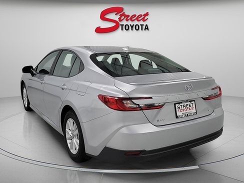 Certified 2025 Toyota Camry LE w/ Convenience Package image 2