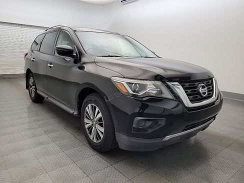 Used 2017 Nissan Pathfinder S image 13