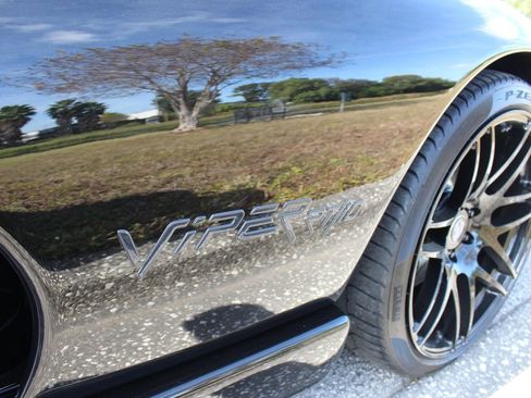 Used 2000 Dodge Viper RT/10 image 28
