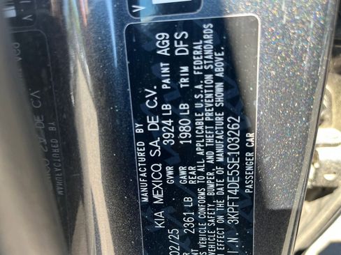 Used 2025 Kia K4 FWD image 28