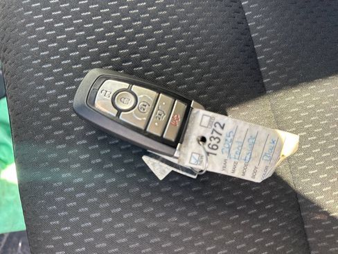 Used 2025 Ford Escape SE FWD image 29