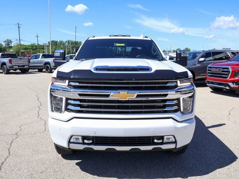 Used 2022 Chevrolet Silverado 3500 High Country AWD/4WD image 30