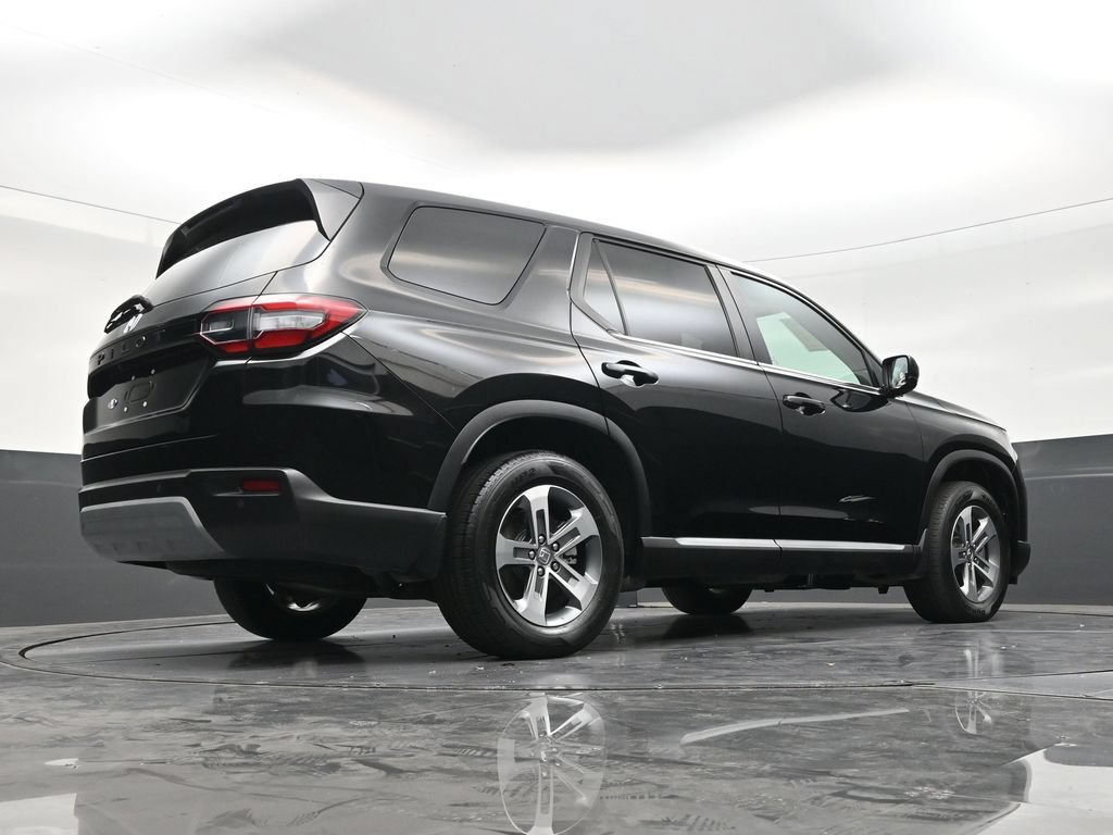 Used 2025 Honda Pilot EX-L image 24