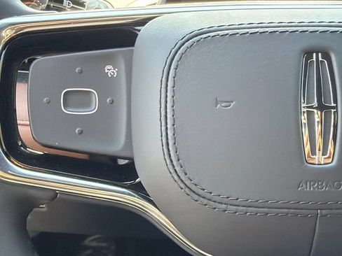 New 2026 Lincoln Nautilus Reserve AWD/4WD image 31