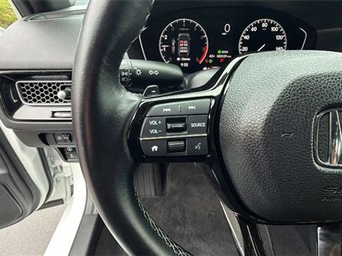 Used 2023 Honda Civic Sport image 25