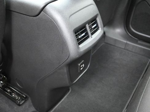 Used 2020 Chevrolet Equinox LS w/ LS Convenience Package image 24