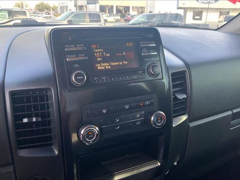 Used 2014 Nissan Titan SV w/ SV Value Truck Package RWD image 34