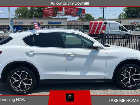 Used 2018 Alfa Romeo Stelvio Ti AWD/4WD image 7