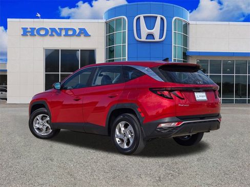 Used 2023 Hyundai Tucson SE image 5