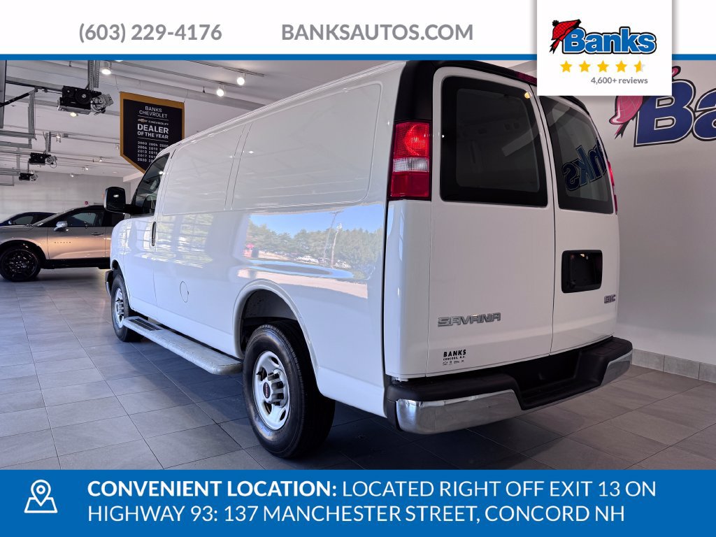 Used 2025 GMC Savana 2500 w/ Driver Convenience Package RWD image 5