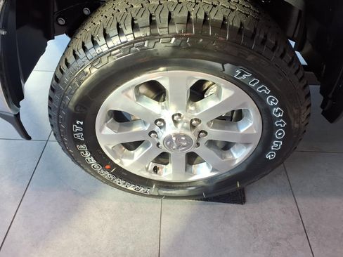 New 2026 RAM 2500 Big Horn AWD/4WD image 5