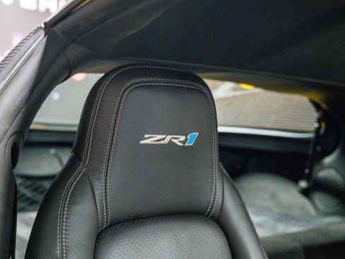 Used 2011 Chevrolet Corvette ZR1 w/ Preferred Equipment Group RWD image 10