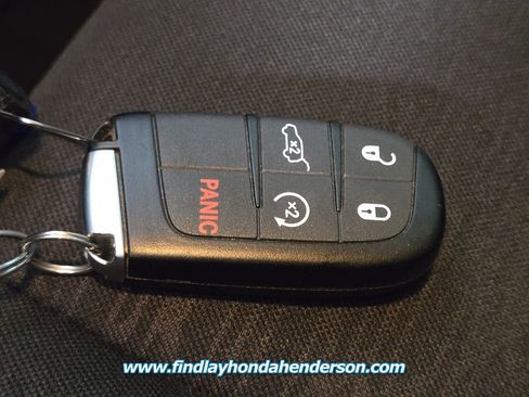 Used 2023 Dodge Durango GT image 30