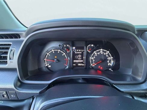 Used 2024 Toyota 4Runner SR5 image 12