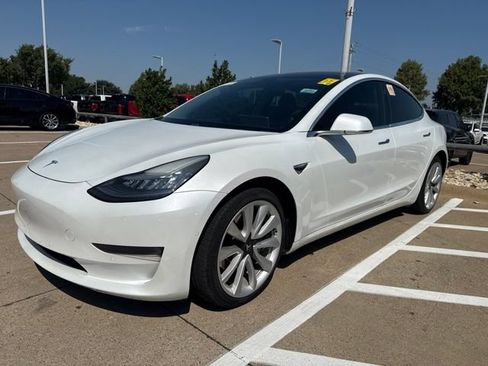 Used 2020 Tesla Model 3 Long Range AWD/4WD image 2