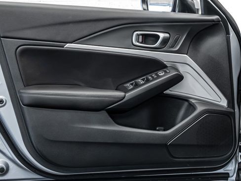 Certified 2023 Acura Integra FWD image 9