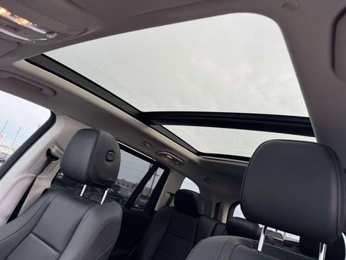 Used 2023 Mercedes-Benz GLS 450 4MATIC image 22