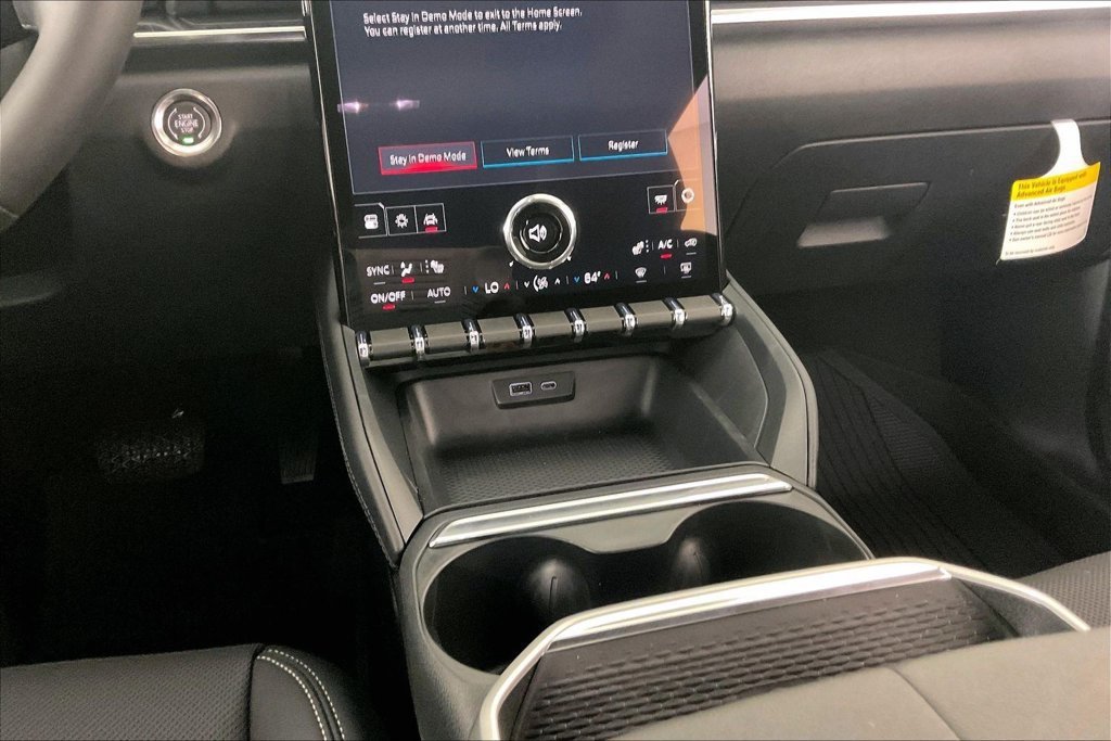 New 2027 GMC Terrain Elevation w/ Elevation Premium Package FWD image 7