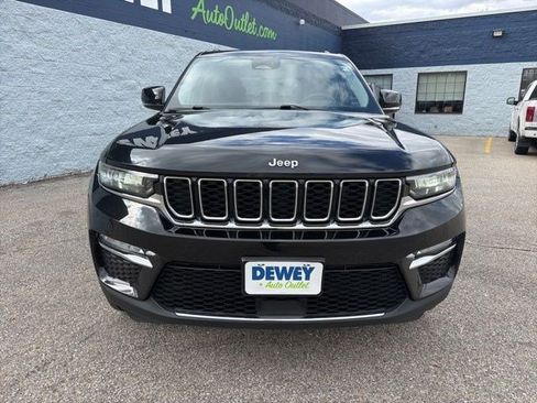 Used 2022 Jeep Grand Cherokee Limited AWD/4WD image 8