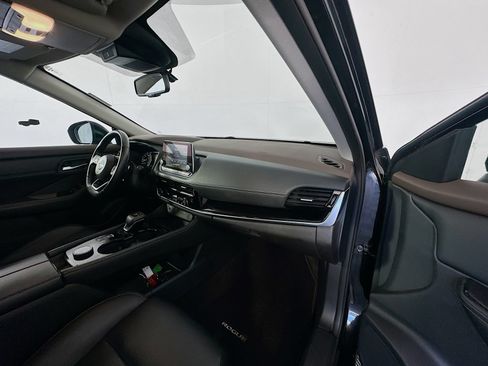 Certified 2023 Nissan Rogue SL AWD/4WD image 29
