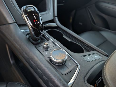 Certified 2022 Cadillac XT5 Premium Luxury w/ Technology Package image 29