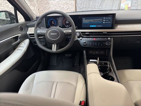 New 2026 Hyundai Sonata SEL FWD image 15