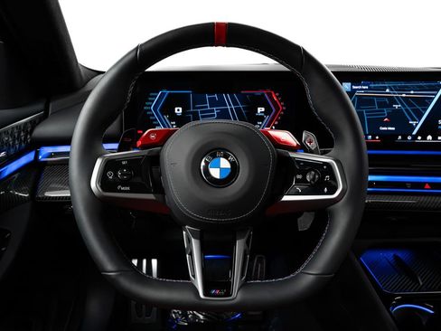 Used 2025 BMW M5 Touring AWD/4WD image 29
