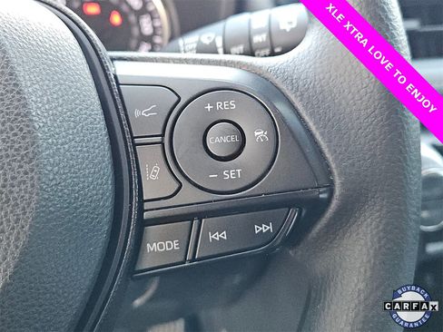 Used 2021 Toyota RAV4 XLE image 12