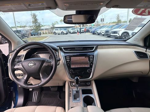 Certified 2021 Nissan Murano SL w/ SL Moonroof Package image 25
