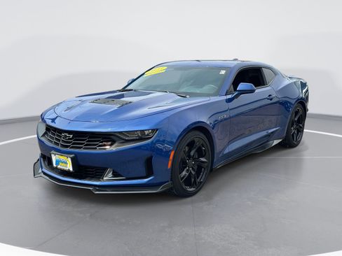 Used 2023 Chevrolet Camaro LT w/ RS Package RWD image 3