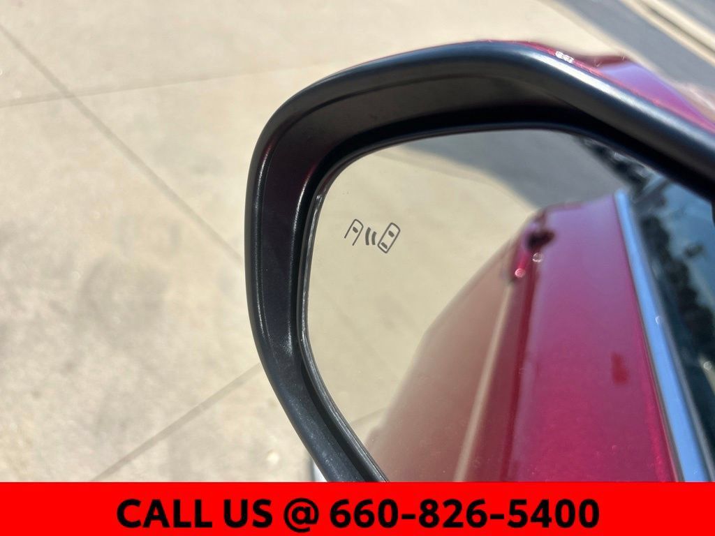 Used 2018 Toyota Camry XLE w/ Audio Package FWD image 11