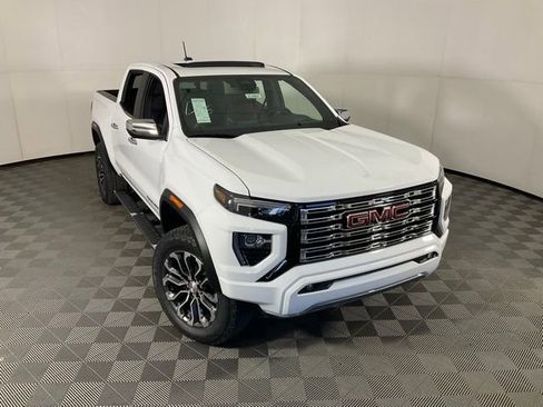 New 2026 GMC Canyon Denali AWD/4WD image 45