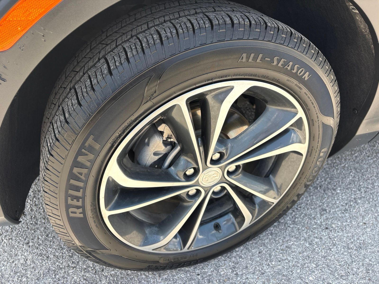 Used 2022 Buick Encore GX Select FWD image 30