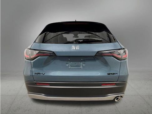 New 2026 Honda HR-V Sport image 4