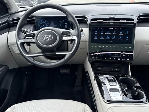 Used 2024 Hyundai Tucson Limited image 2