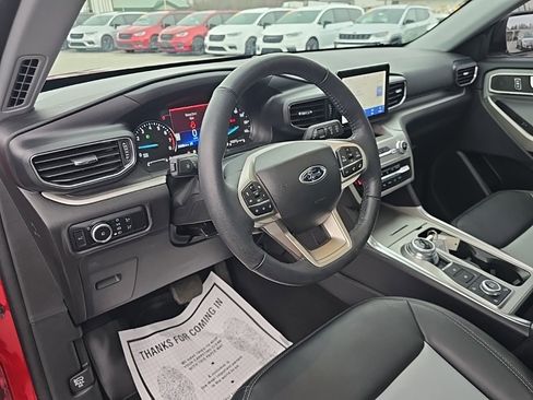 Used 2023 Ford Explorer XLT w/ Equipment Group 202A image 16