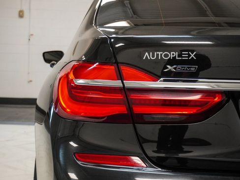 Used 2016 BMW 750i xDrive image 46