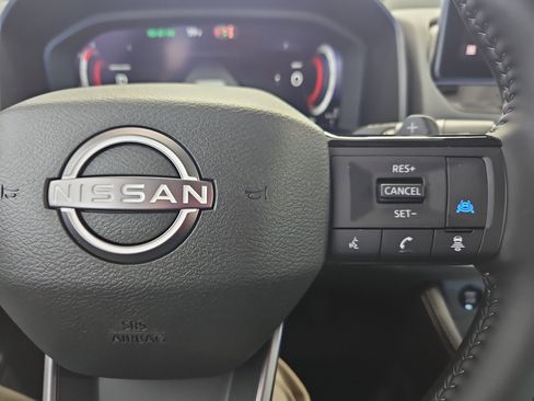 New 2026 Nissan Rogue Platinum AWD/4WD image 17
