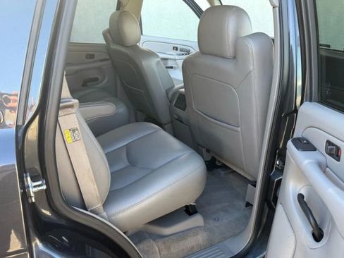 Used 2005 GMC Yukon SLT w/ SLT Preferred Equipment Group image 33