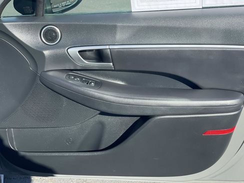 Certified 2022 Hyundai Sonata SEL w/ Convenience Package image 25